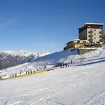 Rifugio Camparient Chalet