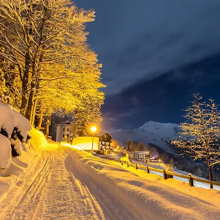 Rifugio Camparient شاليه