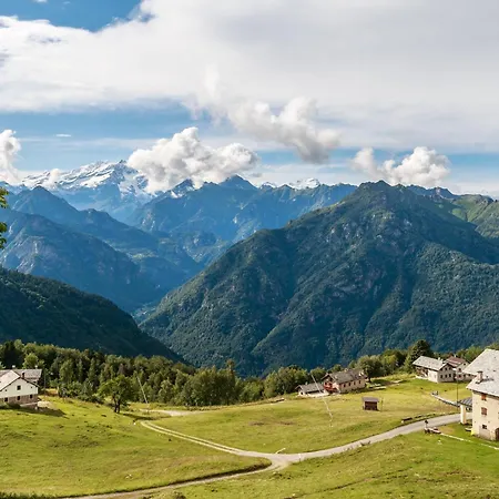 شاليه Rifugio Camparient *