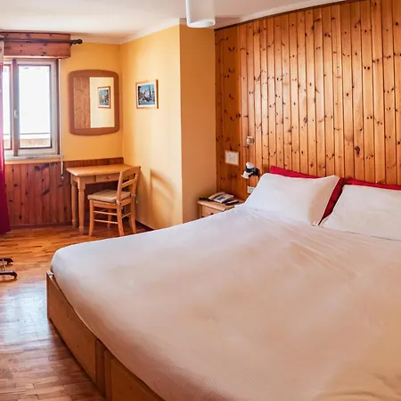 شاليه Rifugio Camparient سكوبيلو