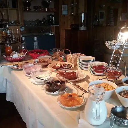 Rifugio Camparient شاليه *